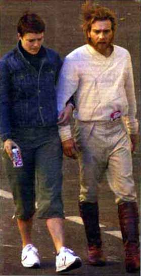 Ewan McGregor & assistante